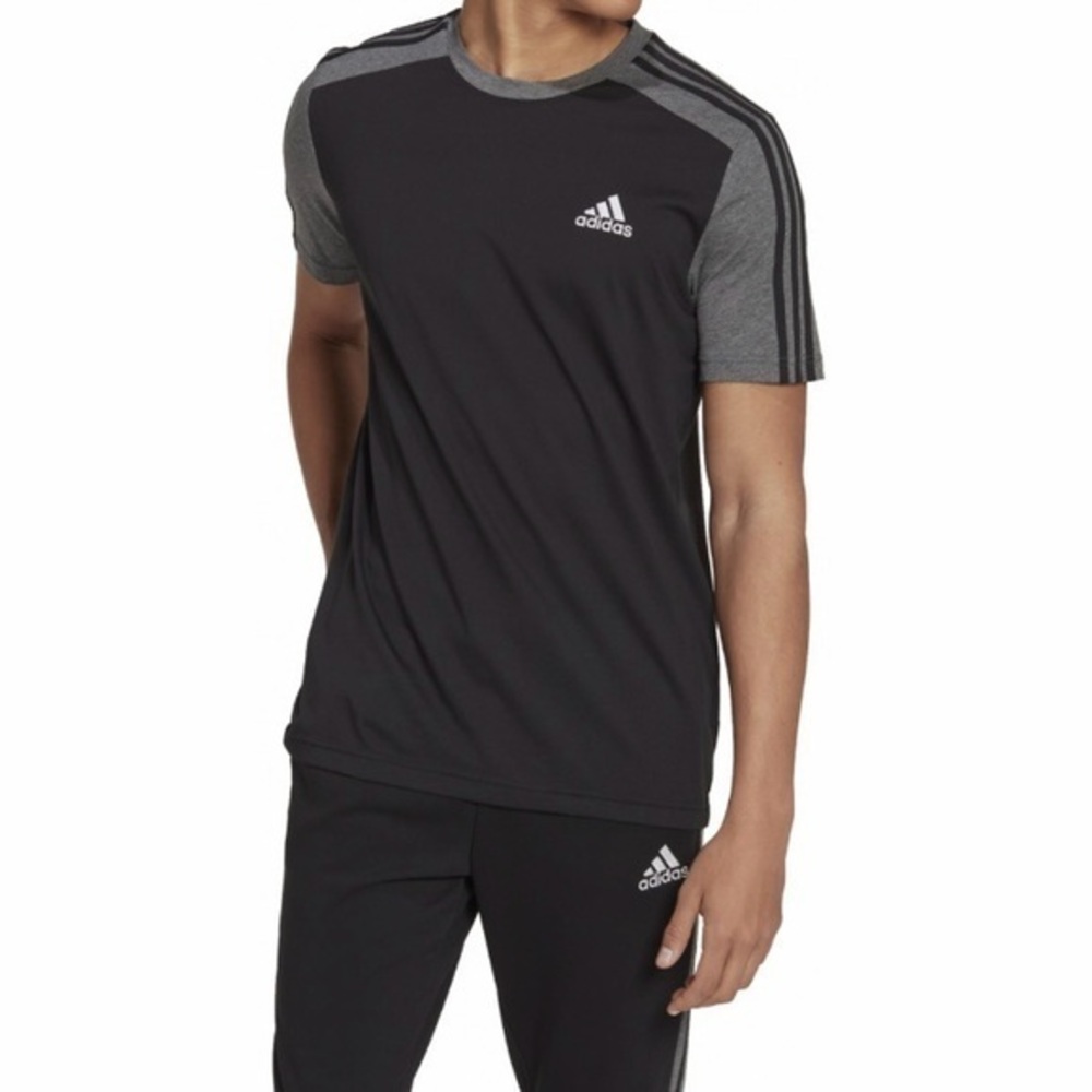 Adidas ESSENTIALS MÉLANGE TEE in Black and Gray Size S